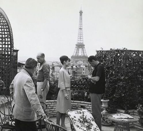 Audrey-Hepburn-Louis-Vuitton-Speedy-25 - Paris For Dreamers