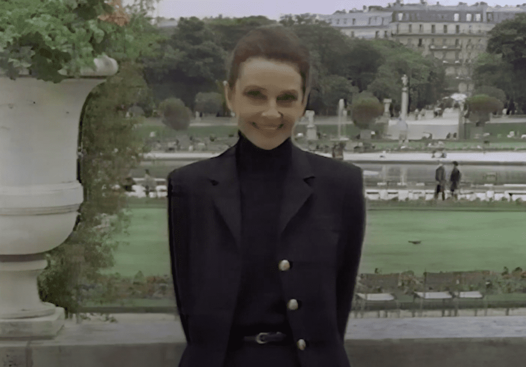 The Audrey Hepburn Guide to Paris - Paris For Dreamers