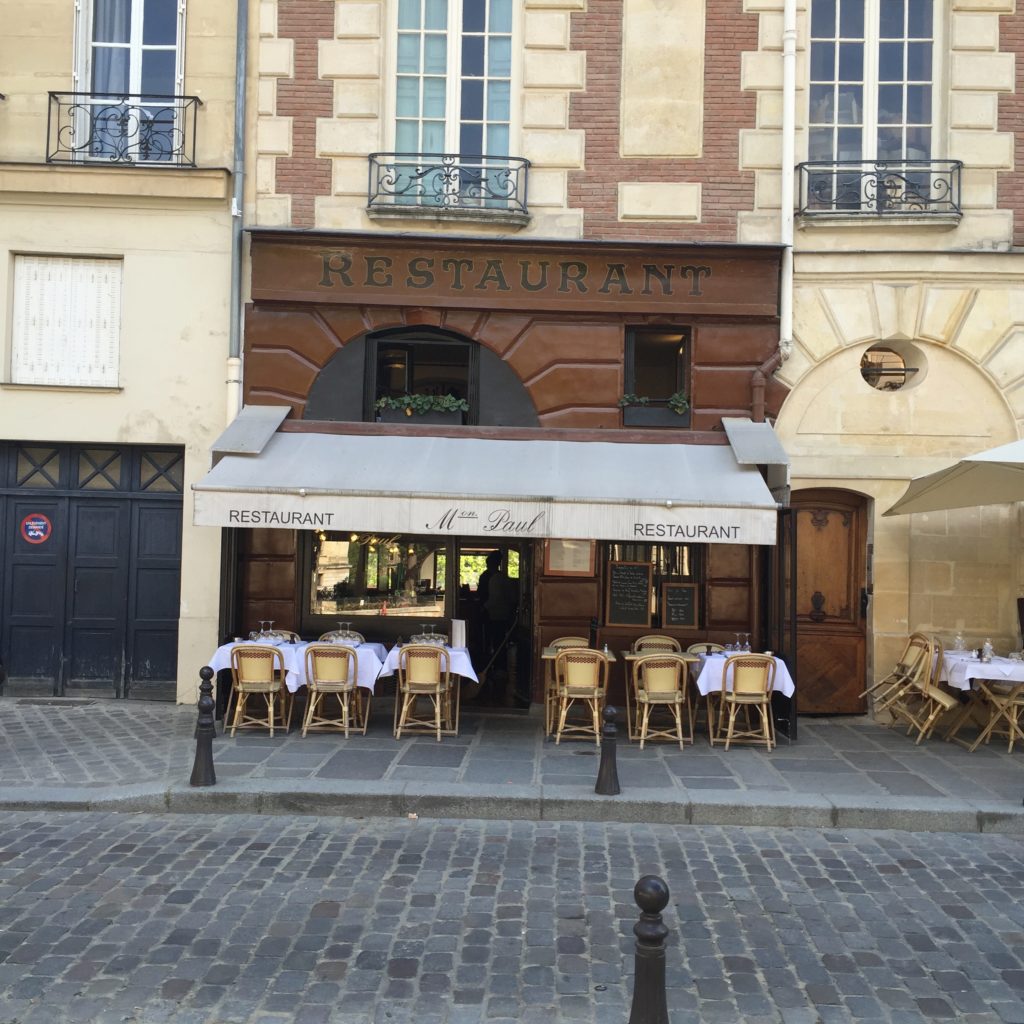 Place Dauphine History