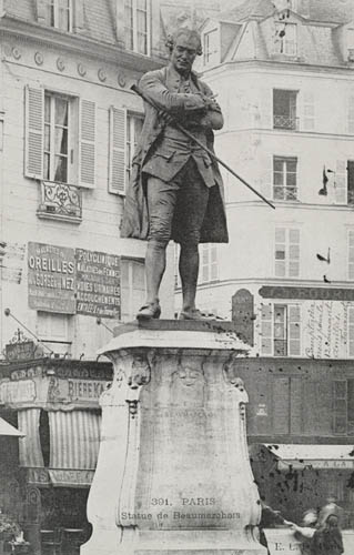 Louis-Clausade-Statue-of-Beaumarchais