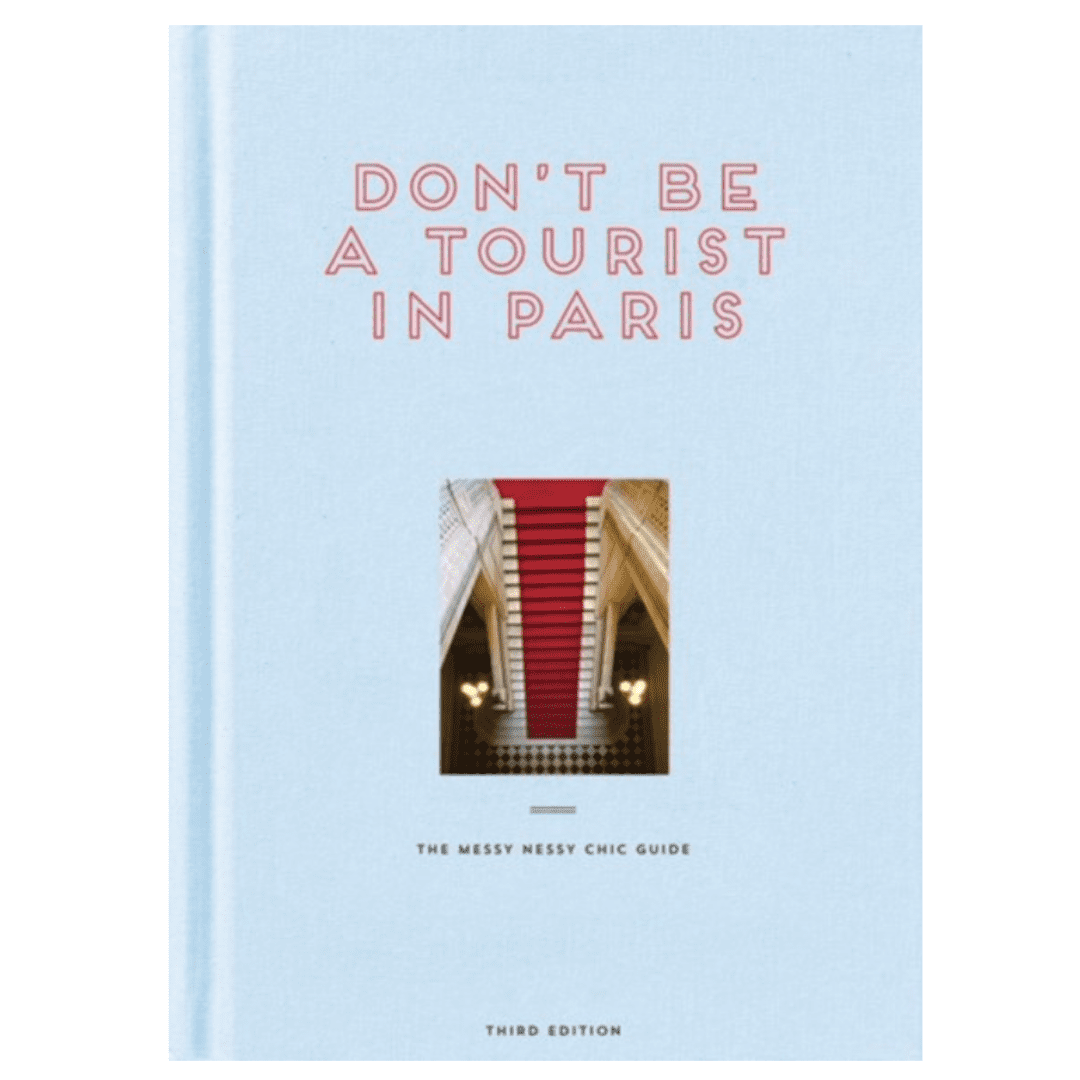 Dont-Be-a-Tourist-in-Paris
