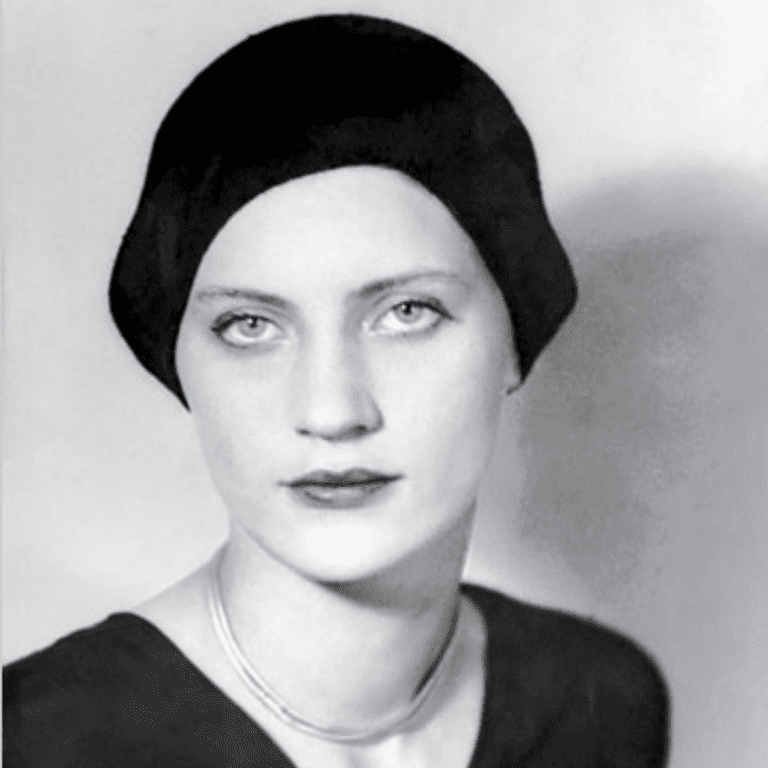 The Inimitable Lee Miller: Surrealist Muse, Fashion Model Turned ...